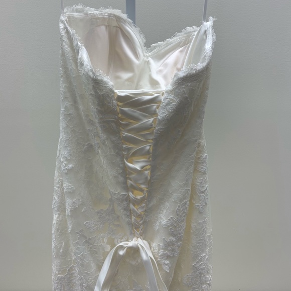 NWT Strapless Wedding Dress w/ Corset Back - Picture 7 of 8
